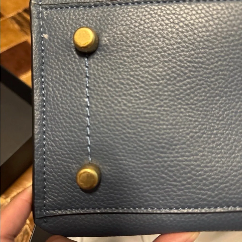 Coach willow Tote Bag purse HTF - Picture 4 of 5